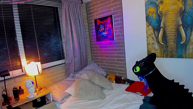 liam oficial02 online show from March 13, 2026, 3:02 am