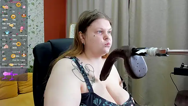 AuroraDemoni online show from February 19, 2026, 6:42 am