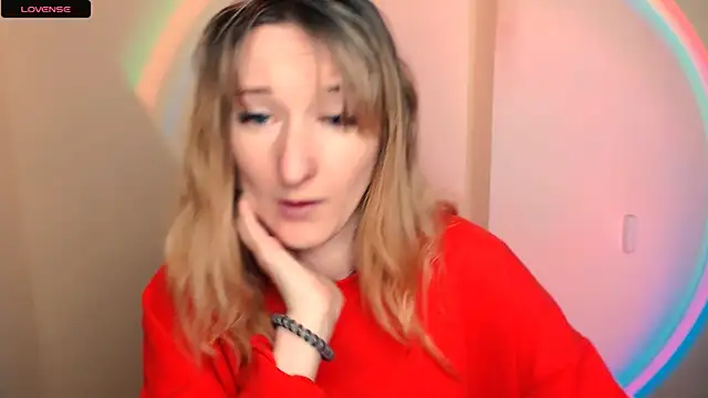 AmandaSell online show from November 23, 2025, 8:58 am