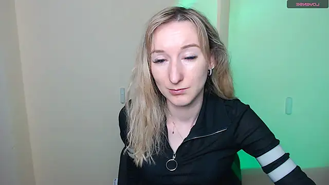 AmandaSell online show from May 16, 2026, 10:36 am