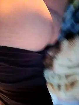 Romii23cm online show from February 24, 2025, 1:42 pm