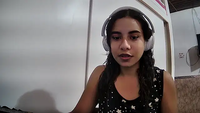 Snapshot of hannaxnatx chatting on July 1, 2026, 10:31 pm hannaxnatx online show from July 1, 2026, 10:31 pm