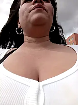 Julieta-tits online show from December 19, 2024, 7:29 pm