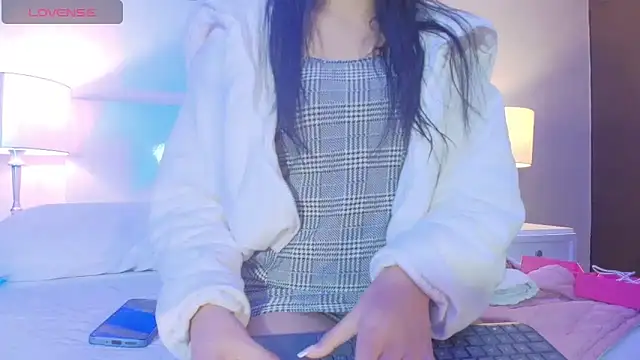 Snapshot of Tamaraakins chatting on October 5, 2025, 12:25 pm Tamaraakins online show from October 5, 2025, 12:25 pm