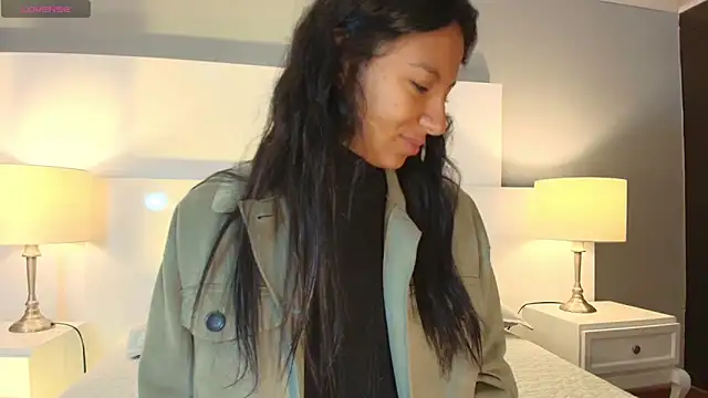 Snapshot of Tamaraakins chatting on October 11, 2025, 12:15 pm Tamaraakins online show from October 11, 2025, 12:15 pm