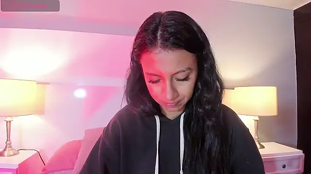 Snapshot of Tamaraakins chatting on October 24, 2025, 1:07 pm Tamaraakins online show from October 24, 2025, 1:07 pm