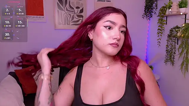 ViolettCastel online show from April 5, 2026, 7:00 pm