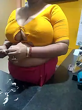 Snapshot of ANUBHABI chatting on January 4, 2025, 12:59 pm ANUBHABI online show from January 4, 2025, 12:59 pm
