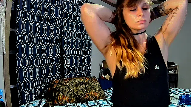 Snapshot of ZeelaXoXo chatting on October 2, 2025, 4:30 am ZeelaXoXo online show from October 2, 2025, 4:30 am