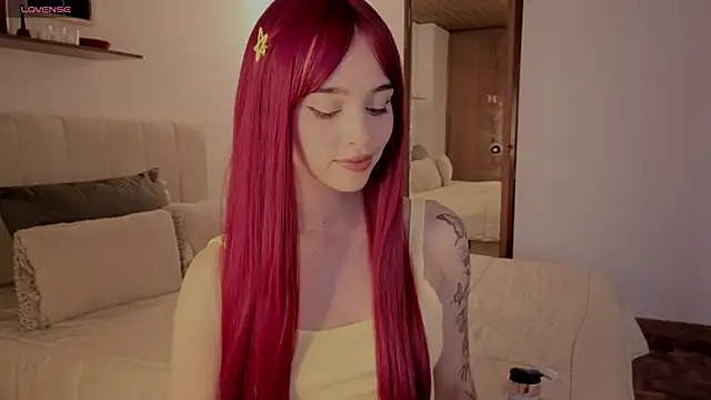 Roxxy mora online show from October 6, 2025, 9:23 pm