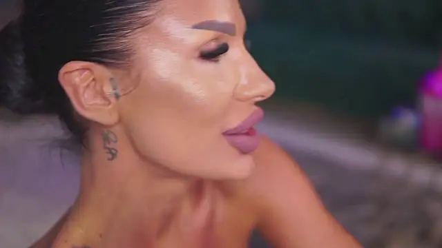 Snapshot of RaquelleVon chatting on January 26, 2025, 9:29 pm RaquelleVon online show from January 26, 2025, 9:29 pm