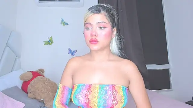 Snapshot of sofiacastillo01 chatting on April 18, 2026, 6:34 pm sofiacastillo01 online show from April 18, 2026, 6:34 pm