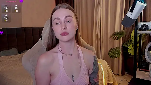 LoveGameSexx online show from April 22, 2026, 4:52 pm