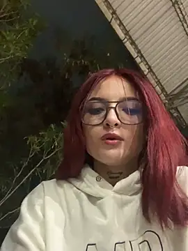 Snapshot of VictoriaRosse_ chatting on July 13, 2026, 3:09 am VictoriaRosse online show from July 13, 2026, 3:09 am