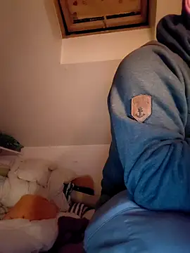 Bartzrl online show from November 11, 2025, 1:38 am