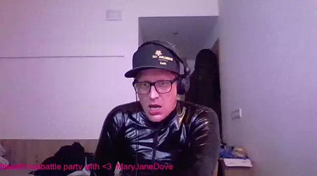 Snapshot of Bigthroaterboy chatting on March 8, 2025, 9:50 am Bigthroaterboy online show from March 8, 2025, 9:50 am