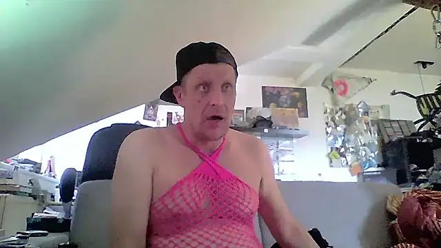 Bigthroaterboy online show from June 22, 2026, 3:31 pm
