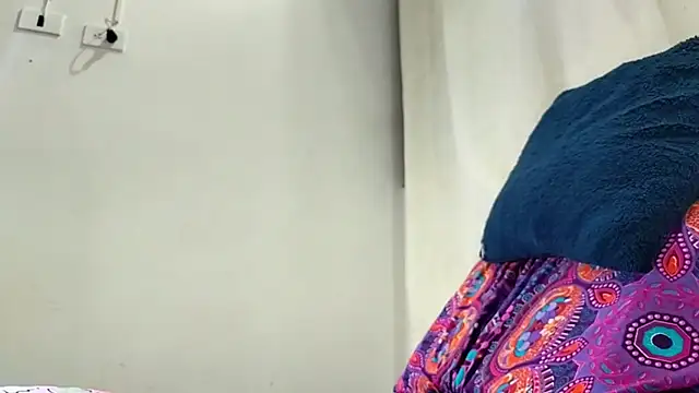 Molly ADY online show from January 10, 2025, 2:35 am