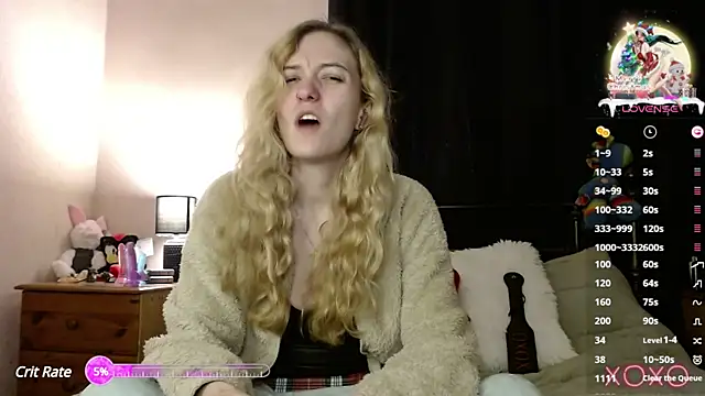 EllieeRose online show from January 6, 2025, 2:36 pm