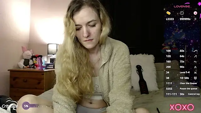 EllieeRose online show from March 3, 2025, 9:33 am