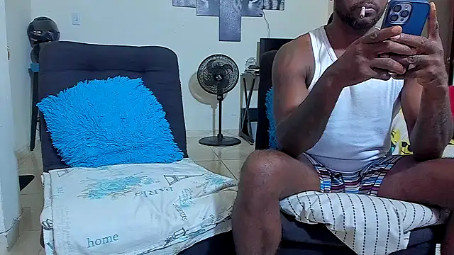 Snapshot of kerlysmith_24 chatting on May 15, 2026, 3:19 pm kerlysmith 24 online show from May 15, 2026, 3:19 pm