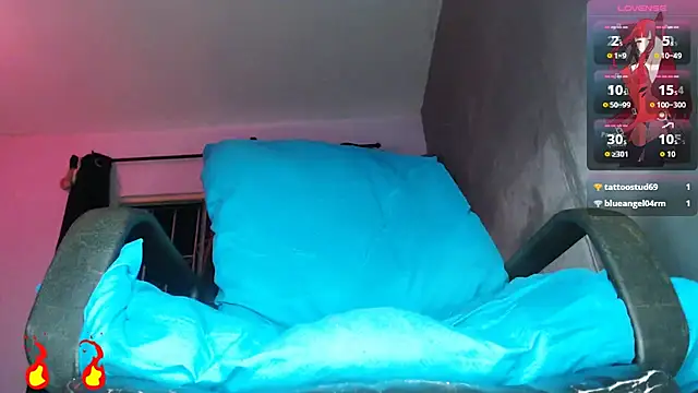 Konor2397 online show from November 12, 2025, 3:56 pm