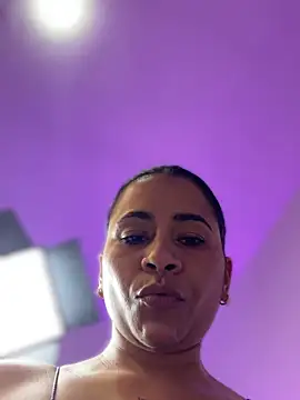 Snapshot of ANA_CARTER chatting on October 11, 2025, 12:54 am ANA CARTER online show from October 11, 2025, 12:54 am