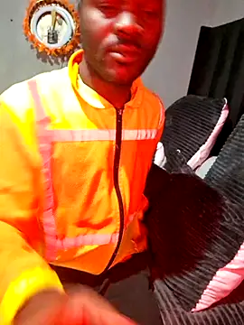 Petrossa online show from March 14, 2026, 5:13 am