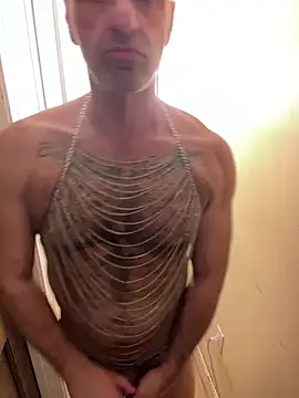 Snapshot of DaddySnowXX chatting on March 18, 2025, 1:21 am DaddySnowXX online show from March 18, 2025, 1:21 am