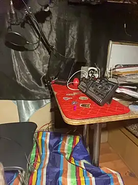 WilldoPita online show from March 15, 2025, 4:02 am