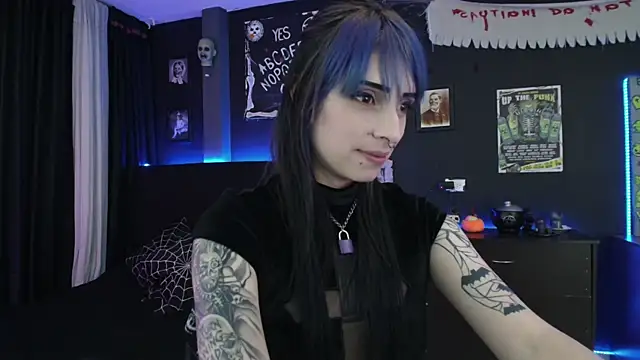 Snapshot of Goddess_Mortem chatting on January 23, 2025, 12:25 am Goddess Mortem online show from January 23, 2025, 12:25 am