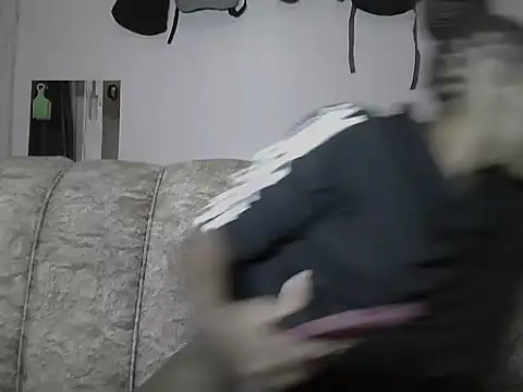 SweetWhisper online show from February 14, 2026, 12:02 pm