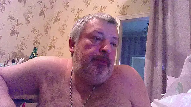 Snapshot of Art_Ass chatting on October 4, 2025, 7:12 pm Art Ass online show from October 4, 2025, 7:12 pm