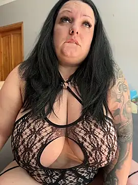 ninusbabee online show from June 8, 2026, 8:58 am
