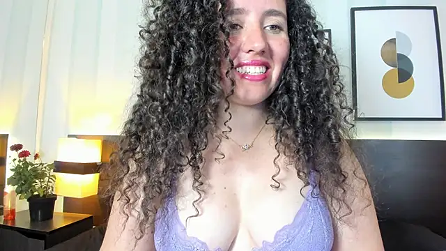 Valeria  soler online show from February 11, 2025, 4:02 pm