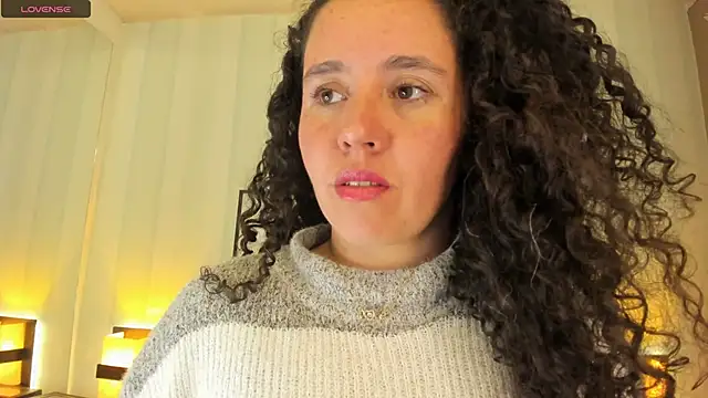 Valeria  soler online show from February 23, 2025, 3:40 pm