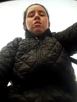 Valeria  soler online show from February 27, 2025, 11:41 am