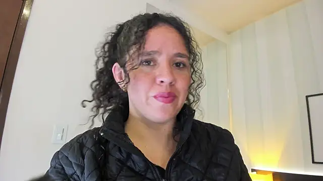 Valeria  soler online show from March 2, 2025, 1:16 pm