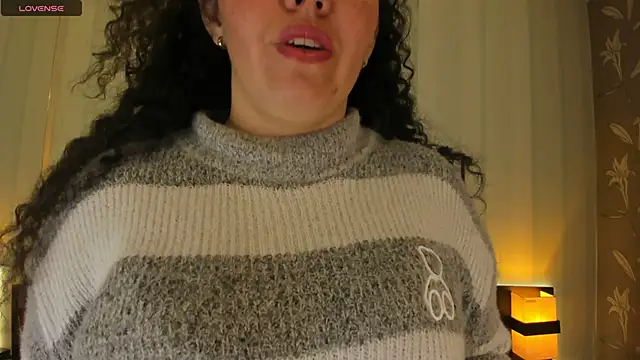 Valeria  soler online show from March 5, 2025, 12:55 pm