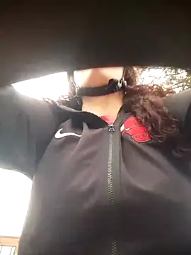 Valeria  soler online show from September 15, 2025, 4:29 pm