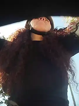 Valeria  soler online show from October 24, 2025, 1:18 pm