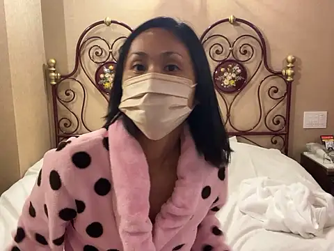 Snapshot of mako-mako33 chatting on September 11, 2025, 10:04 am mako-mako33 online show from September 11, 2025, 10:04 am