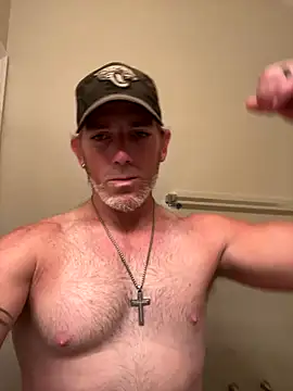 Snapshot of Maxgirthx chatting on October 21, 2025, 11:33 am Maxgirthx online show from October 21, 2025, 11:33 am