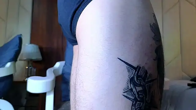 Snapshot of AsmodeoCox chatting on December 3, 2024, 3:30 am AsmodeoCox online show from December 3, 2024, 3:30 am