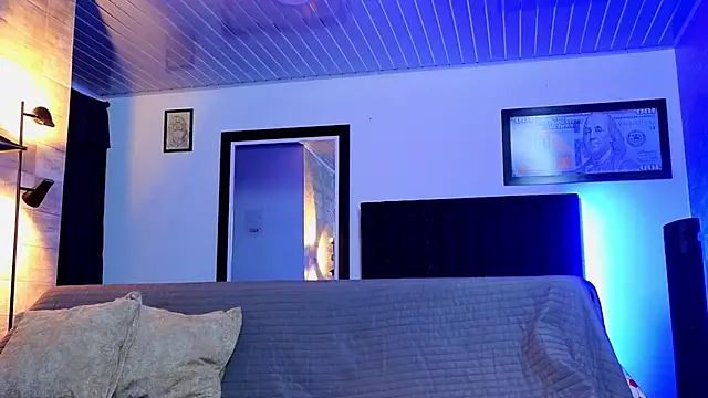 Snapshot of AsmodeoCox chatting on February 17, 2025, 1:58 am AsmodeoCox online show from February 17, 2025, 1:58 am