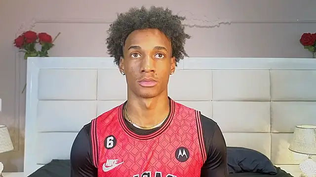 Malkongarcia online show from December 16, 2025, 7:52 pm