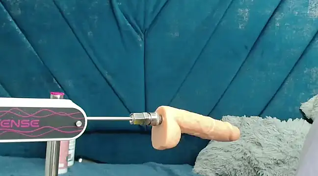 KilyetVera3x online show from February 22, 2025, 8:29 am