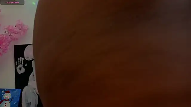 KilyetVera3x online show from December 4, 2025, 5:17 am