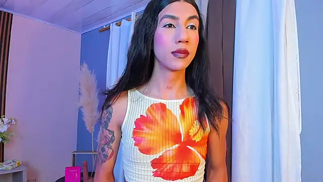 Snapshot of sofiaa_grey_ chatting on October 13, 2025, 12:49 pm sofiaa grey online show from October 13, 2025, 12:49 pm