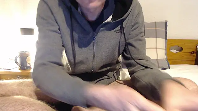 geree84 online show from February 20, 2025, 4:36 pm